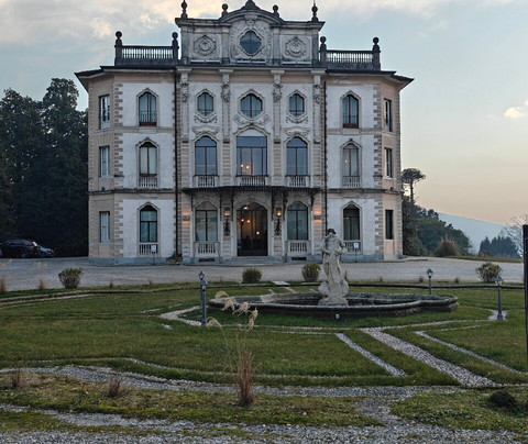 博尔基别墅酒店主图