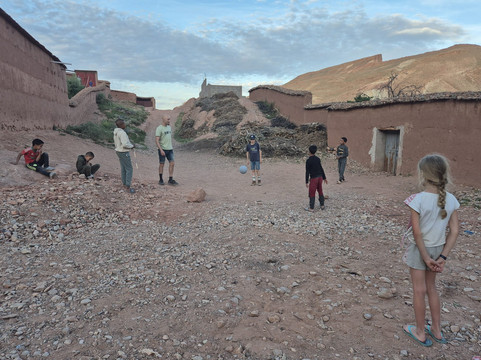 Trek et Rando vallee des Roses et Vallee dades Maroc