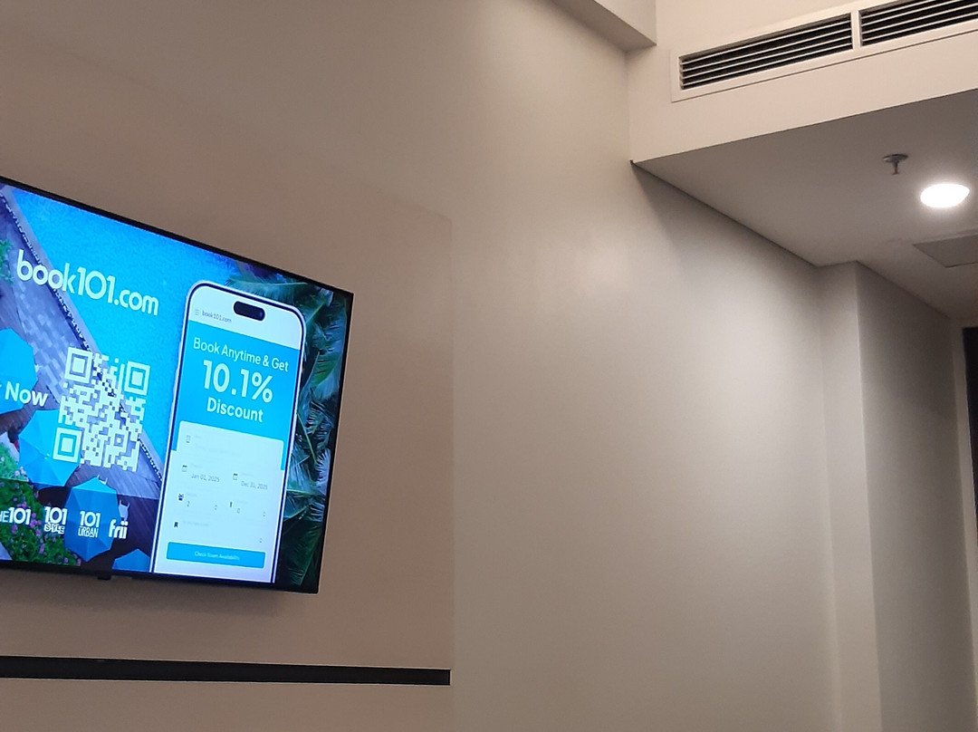 THE 1O1 Jakarta Airport CBC主图