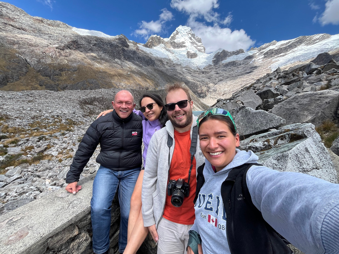 Gloria Perou Voyages-Carhuaz必去景点