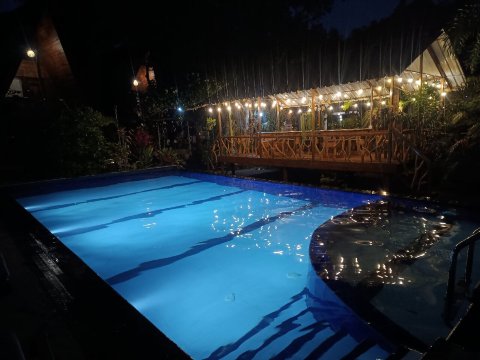 利沃纳花园度假村-官方