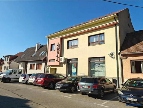 马克西姆酒店主图