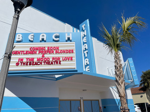 Corey Avenue Sunday Market-圣彼得海滩必去景点
