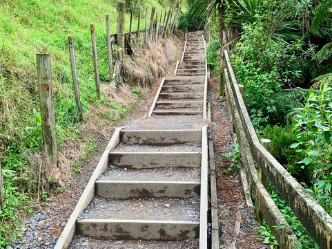 Blue Spring-普塔鲁鲁必去景点