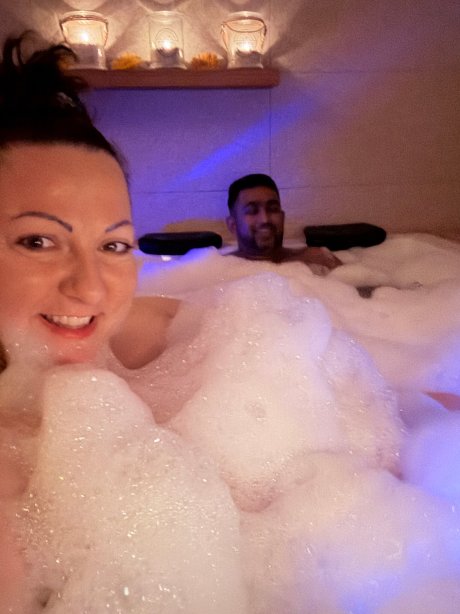 阿尔皮纳酒店-官方