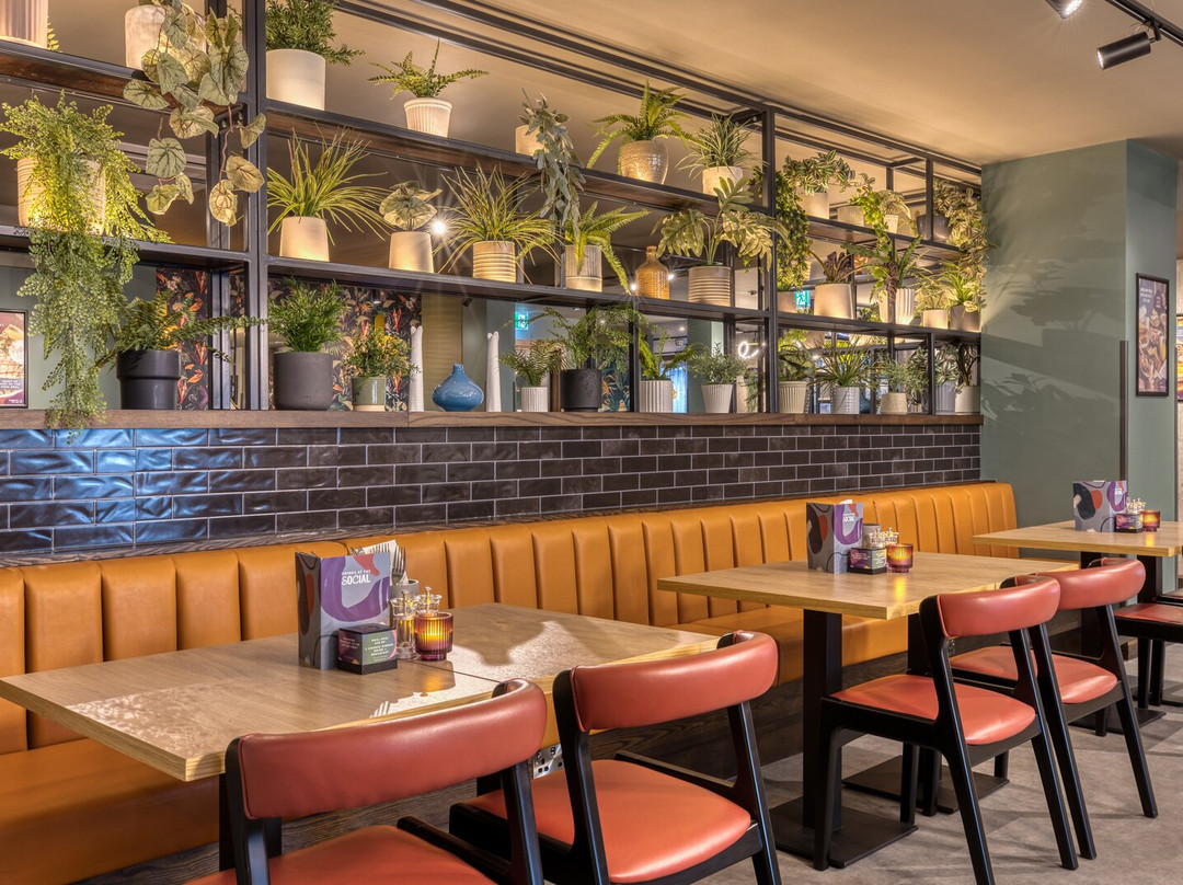 伯爵府智选假日酒店主图