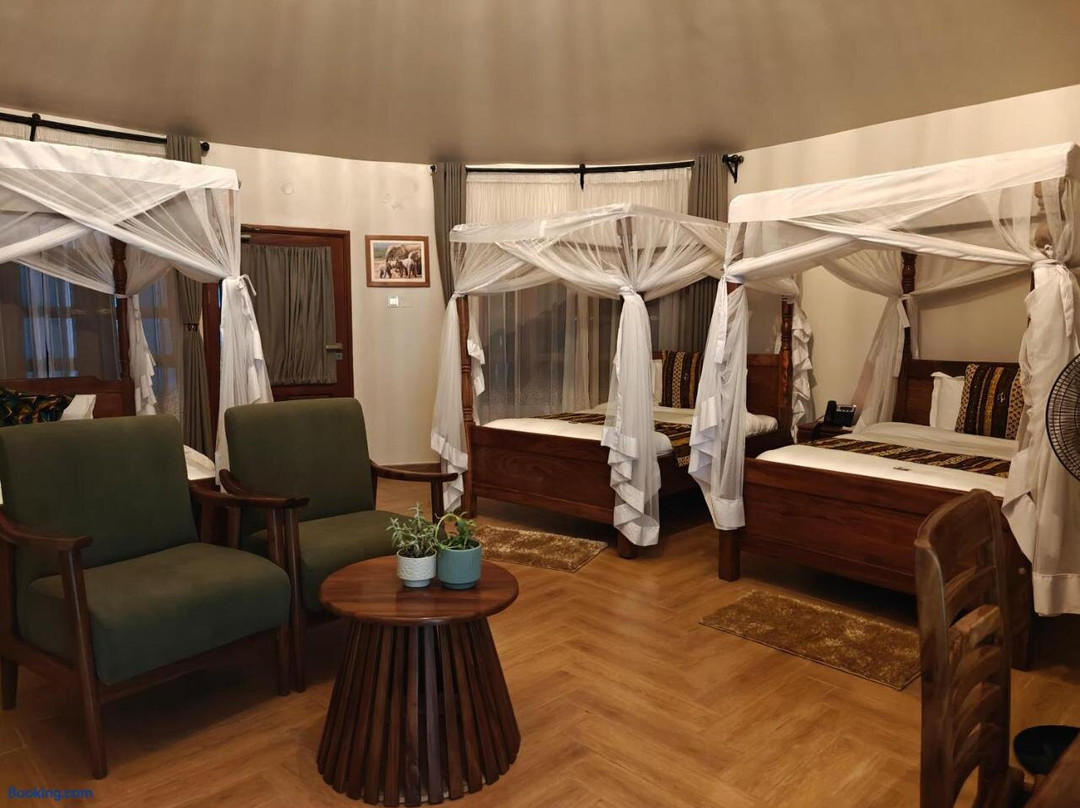 Lake George View Golf Resort