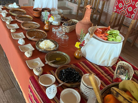 阿特拉斯古堡生态旅馆主图