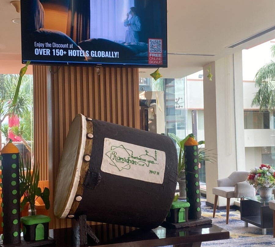 瑞雅帕卢瑞士贝尔酒店主图