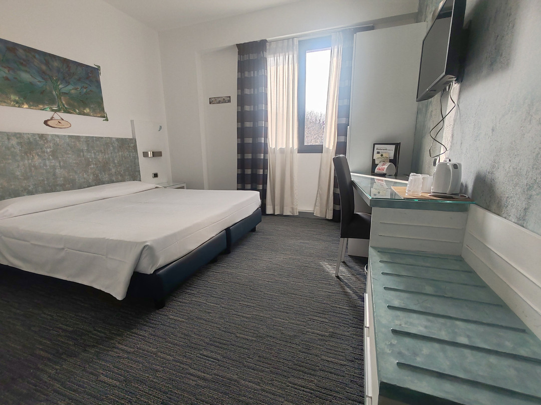 科洛格诺运动酒店主图