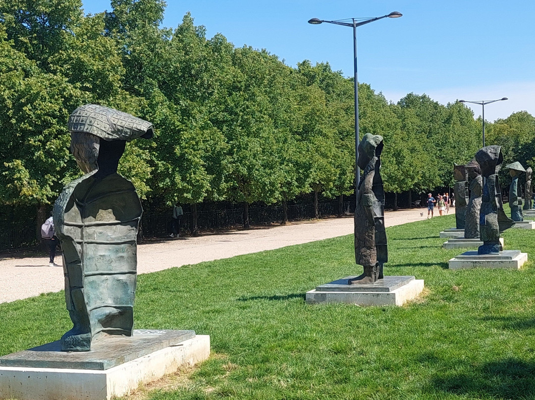 Les Enfants du Monde-巴黎必去景点