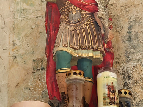 Collégiale Saint-Pierre, Saint-Michel et Saints-Innocents-Saint Paterne Racan必去景点