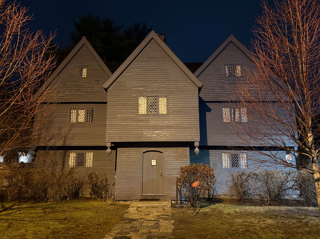 Salem Ghosts: Tours and Haunted Pub Crawls by US Ghost Adventures-塞勒姆必去景点