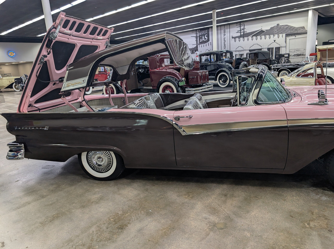 Midwest Dream Car Collection-曼哈顿必去景点