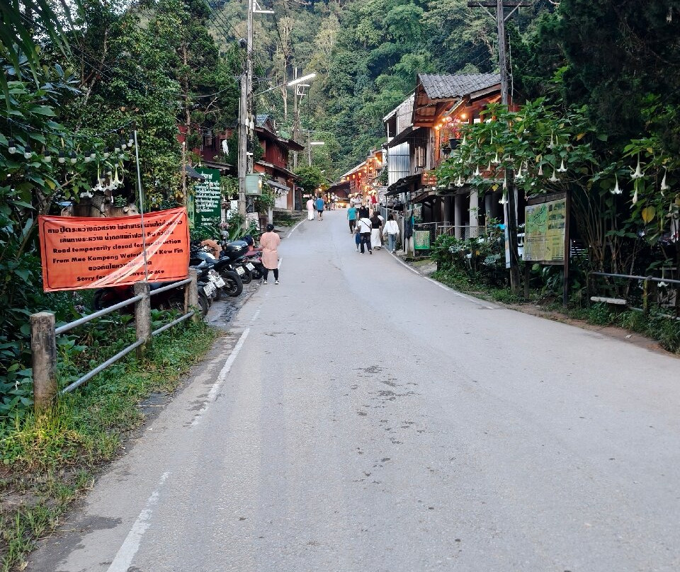 Mae Kampong Village-夜安必去景点