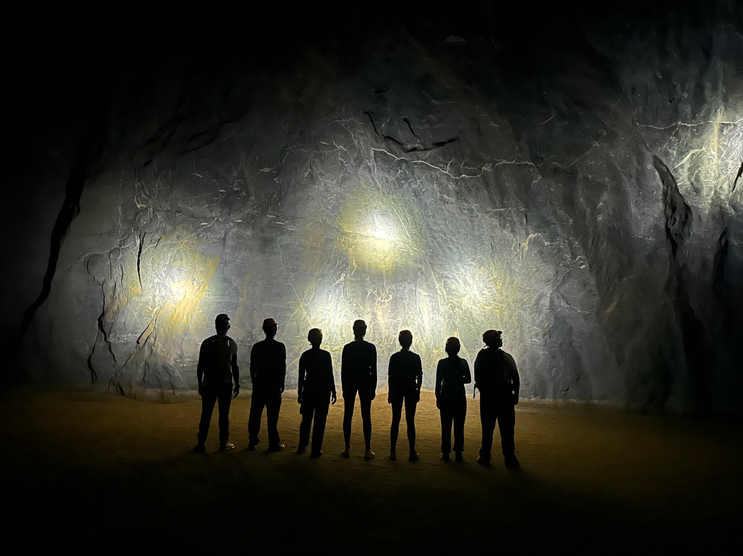 Oxalis Adventure-峰牙－己榜国家公园必去景点