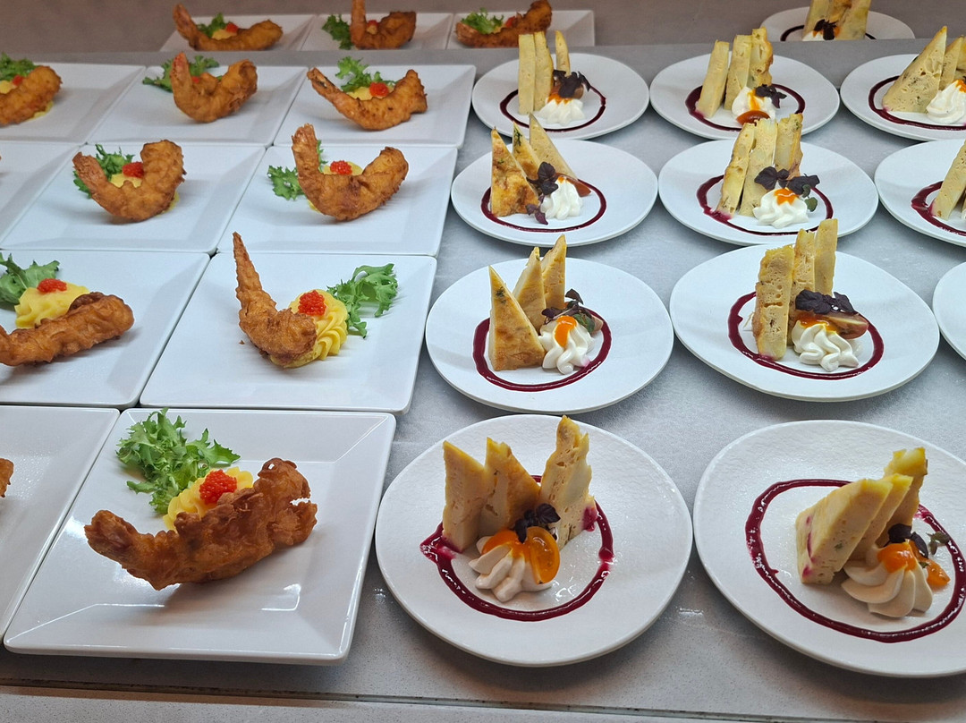 科隆瓜纳哈尼阿德里安酒店-限成人主图