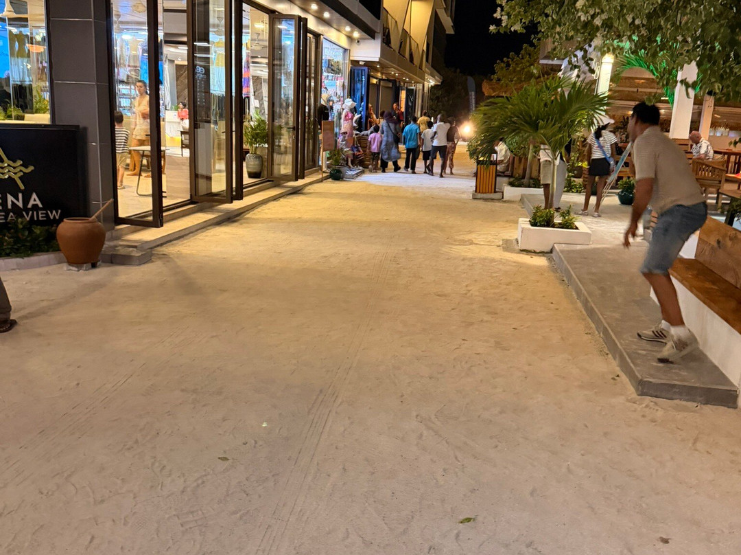 Theeraa Ulaa Holidays-雪州必去景点