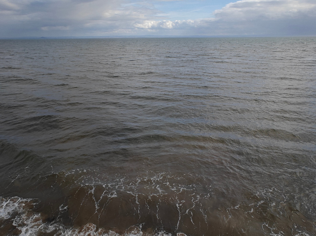 漂流记酒店主图