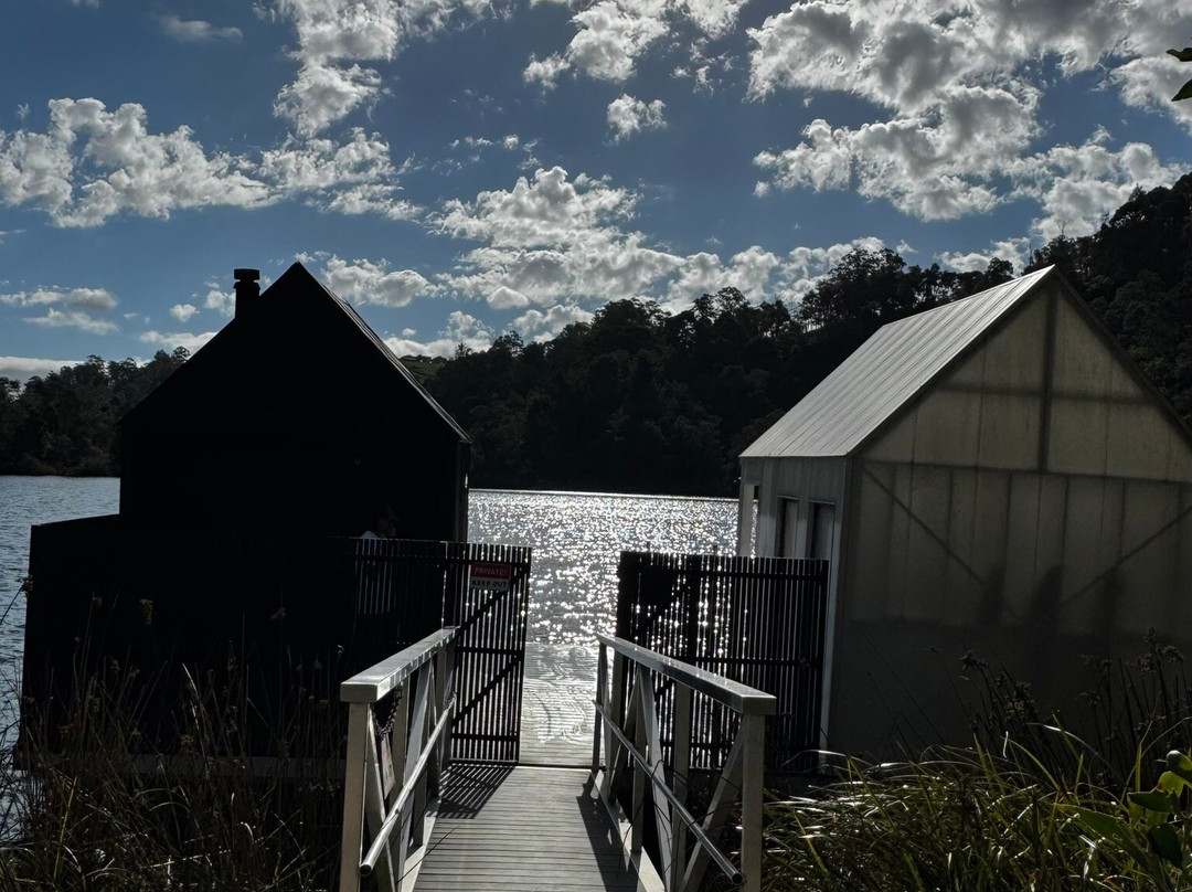 Floating Sauna Lake Derby-Derby必去景点