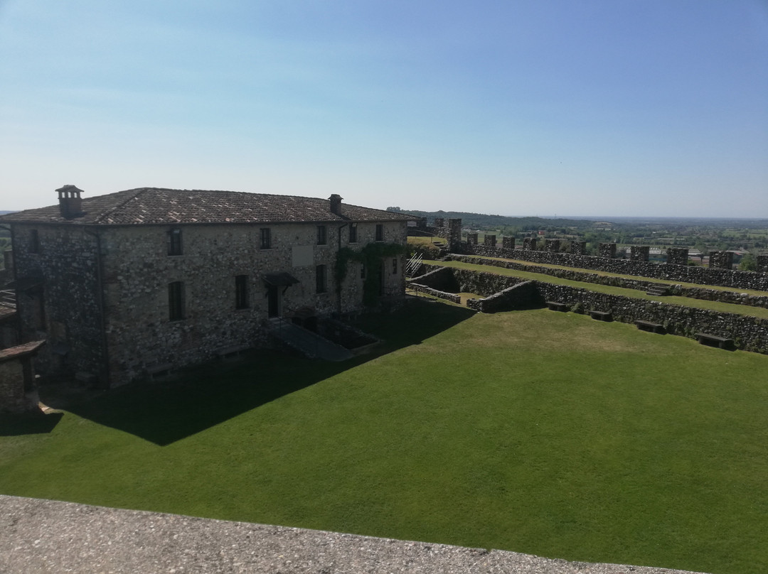 Rocca Di Lonato-洛纳托德尔加尔达必去景点