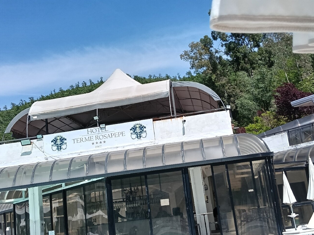 泰尔梅罗莎佩佩酒店主图