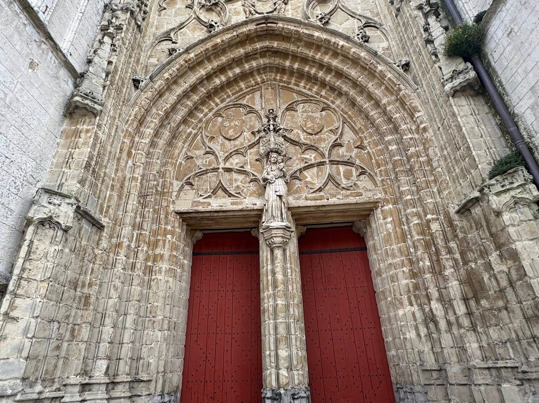 Saint-Omer Cathedrale-圣奥梅尔必去景点