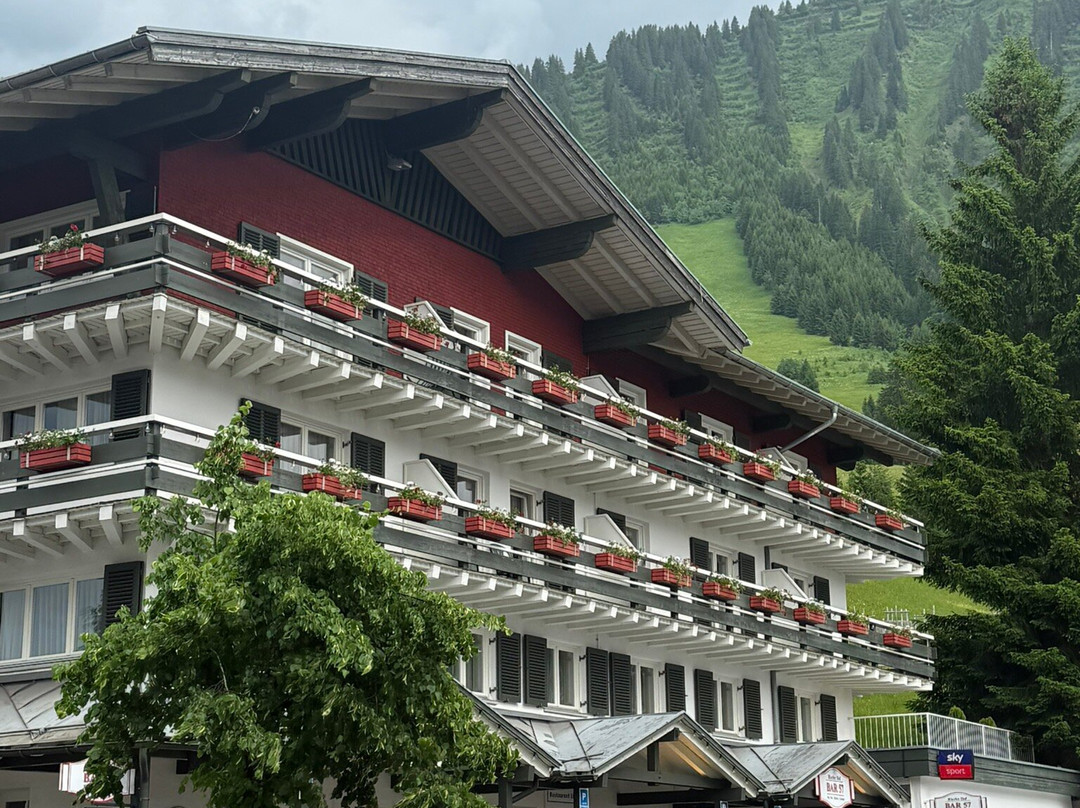 里兹勒霍夫酒店主图