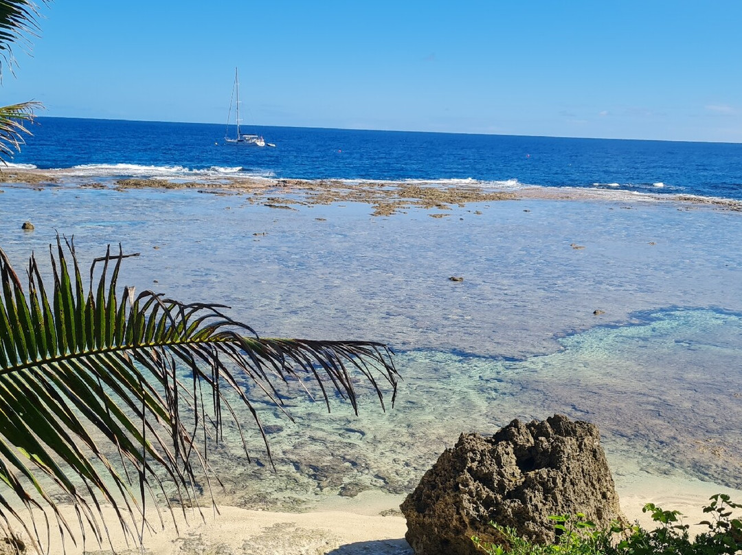 Utuko Beach-阿洛菲必去景点