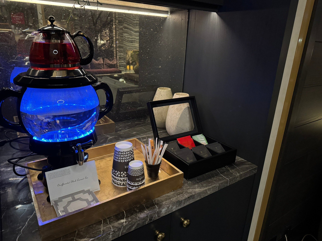 罗登酒店主图
