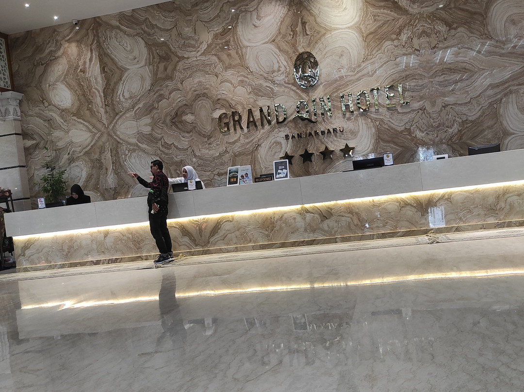 大秦酒店主图