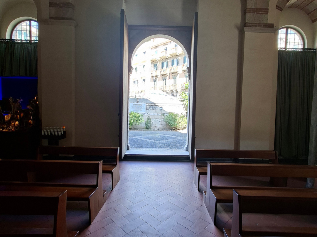 Chiesa Santissima Annunziata dei Catalani-墨西拿必去景点
