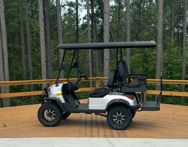 Nine Pines Retreats