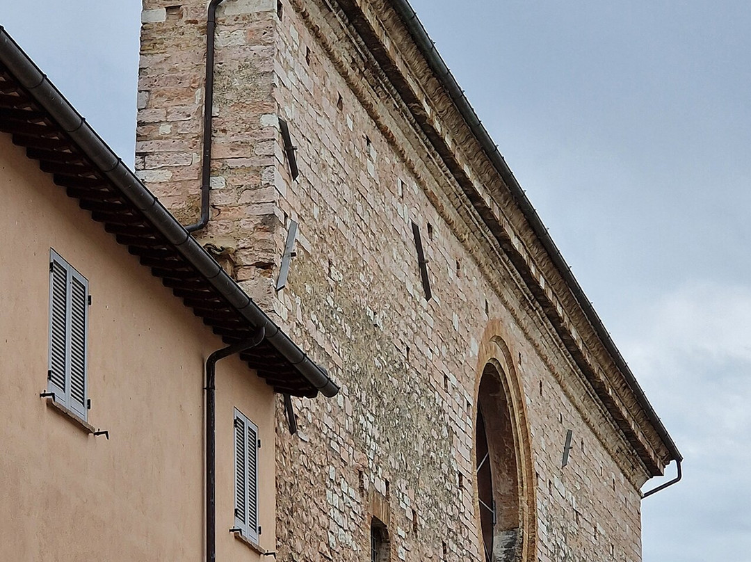 Chiesa di San Lorenzo Martire-Spello必去景点