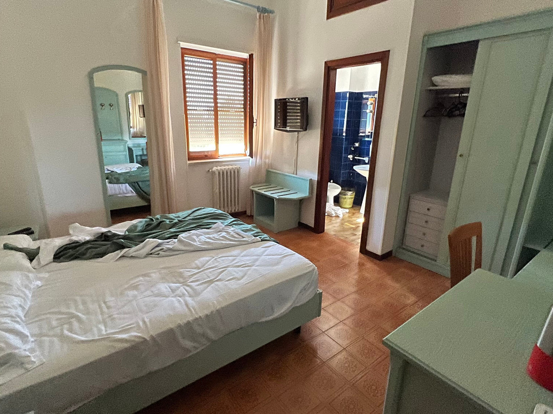 Hotel Mercede 2主图