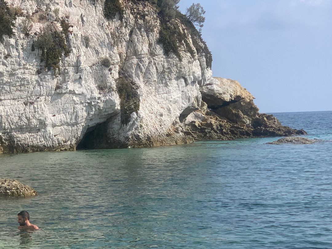 Spiaggia di Padulella-费拉约港必去景点