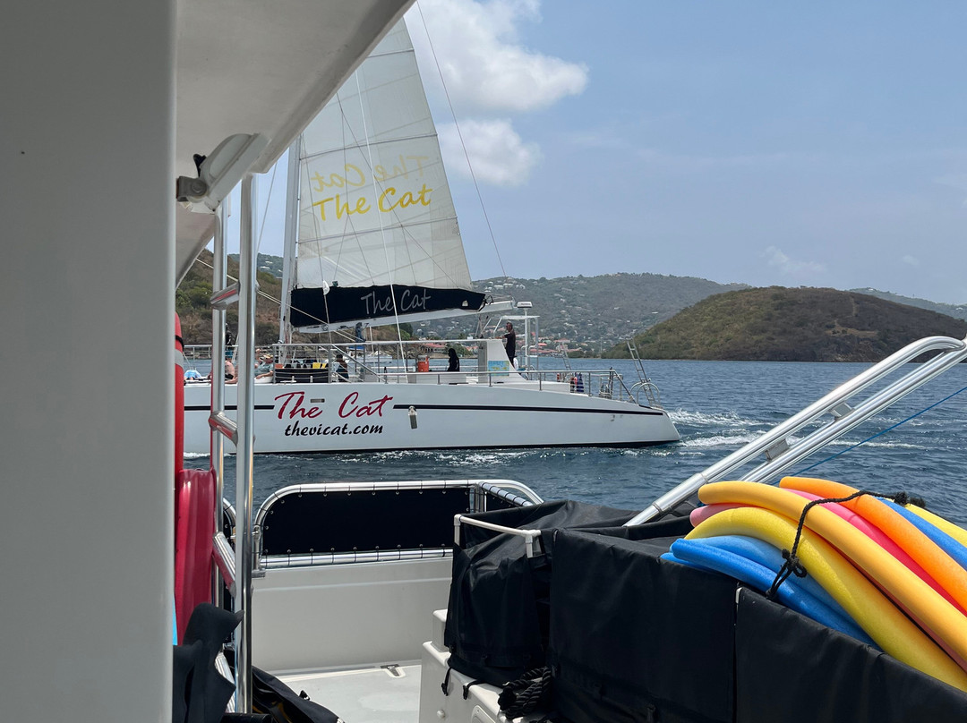 Sabrage Charters-圣 托马斯必去景点