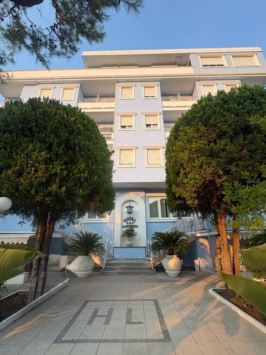 Hotel Lanterna-旅行者