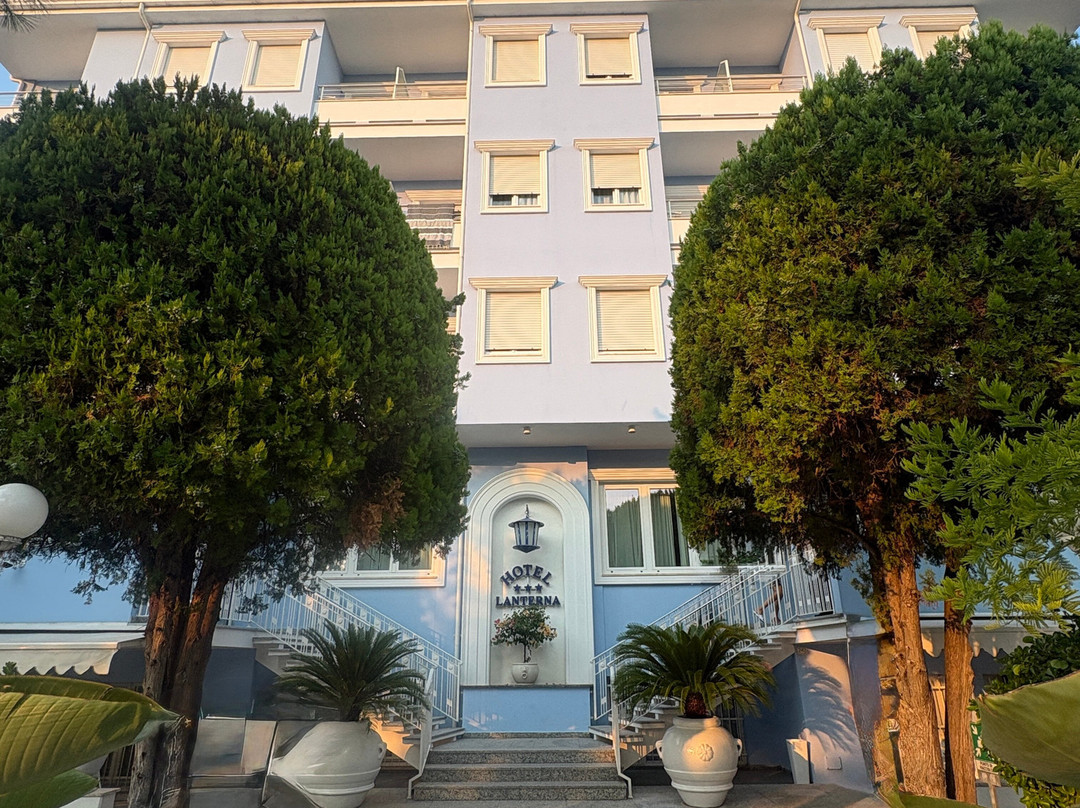 Hotel Lanterna主图