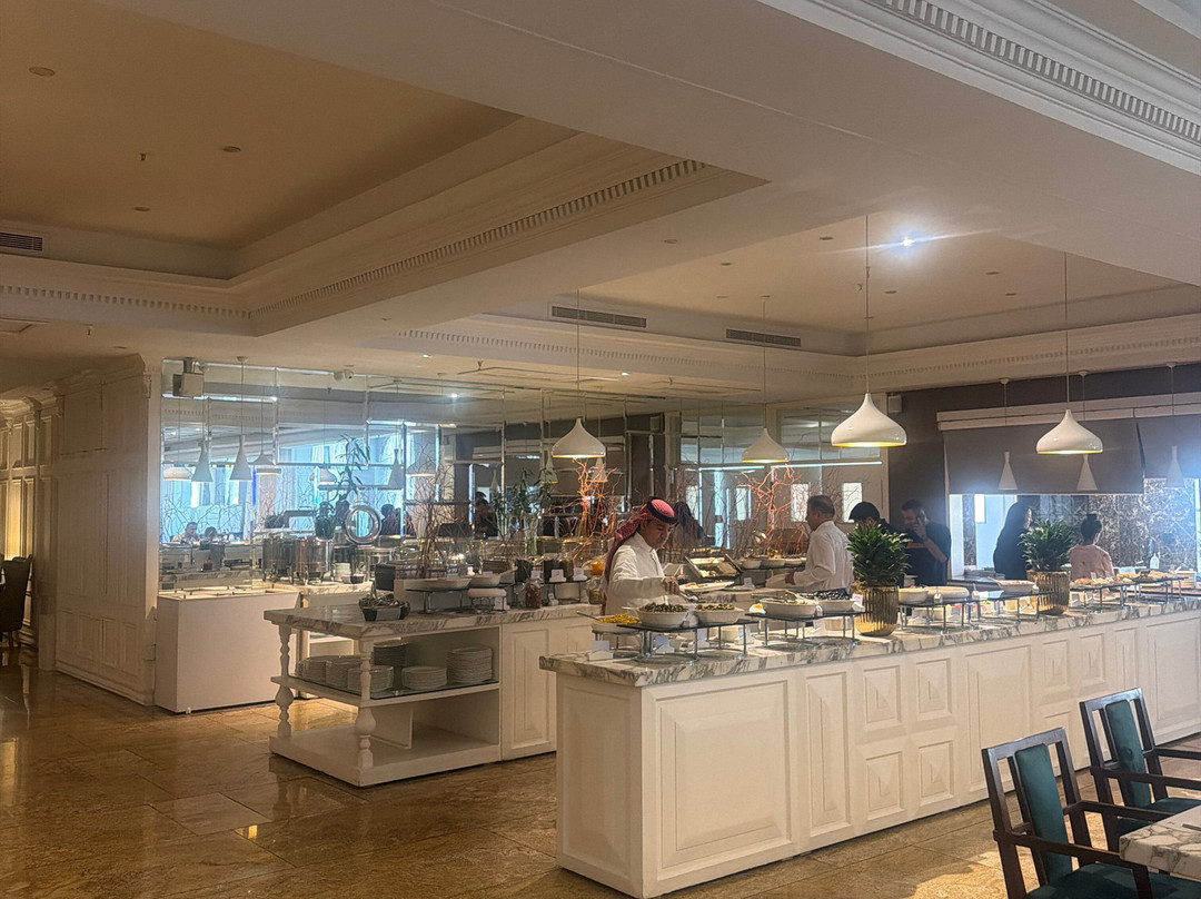 德黑兰埃斯皮纳斯宫酒店主图