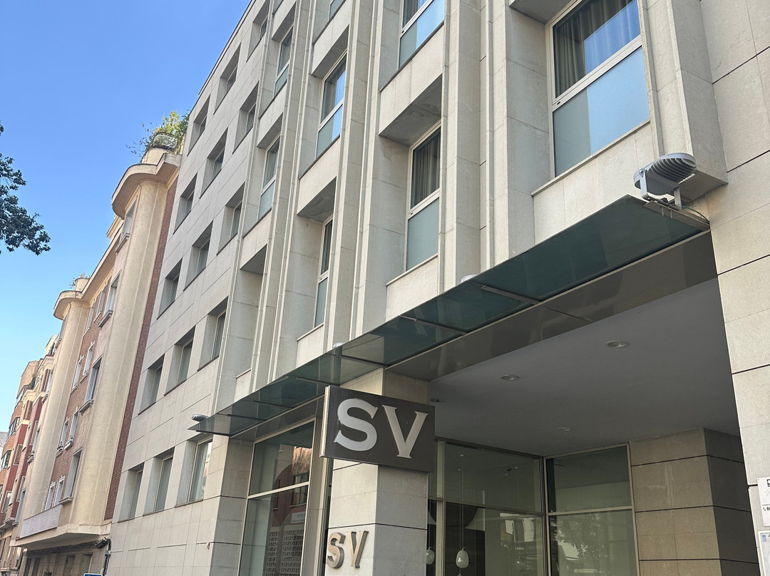 西班牙广场维也纳套房酒店主图