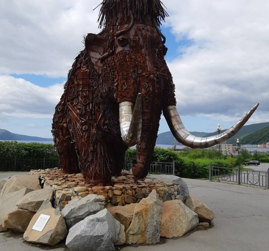 Mammoth Sculpture, Vremya-Magadan必去景点