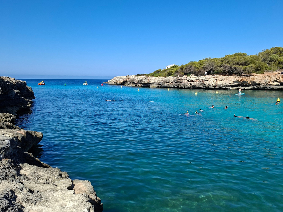 Cala Blanca Beach-卡拉布兰卡必去景点