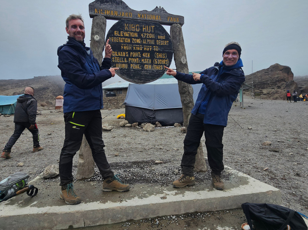 Kilimanjaro On Foot-阿鲁沙必去景点