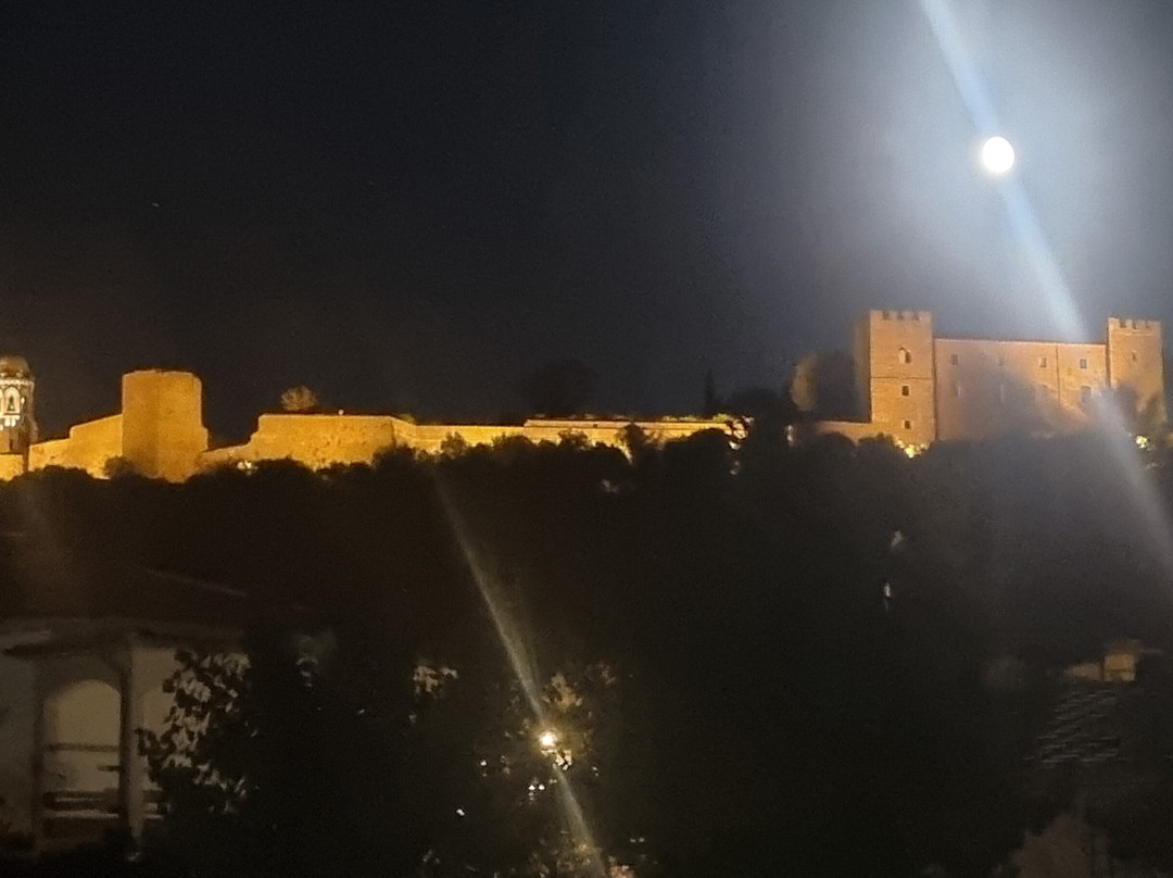 Centro Storico Di Castiglione Della Pescaia-佩斯卡亚堡必去景点