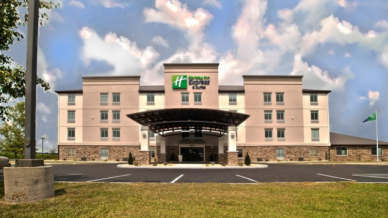 Francisco酒店住宿-Holiday Inn Express & Suites Evansville North By IHG
