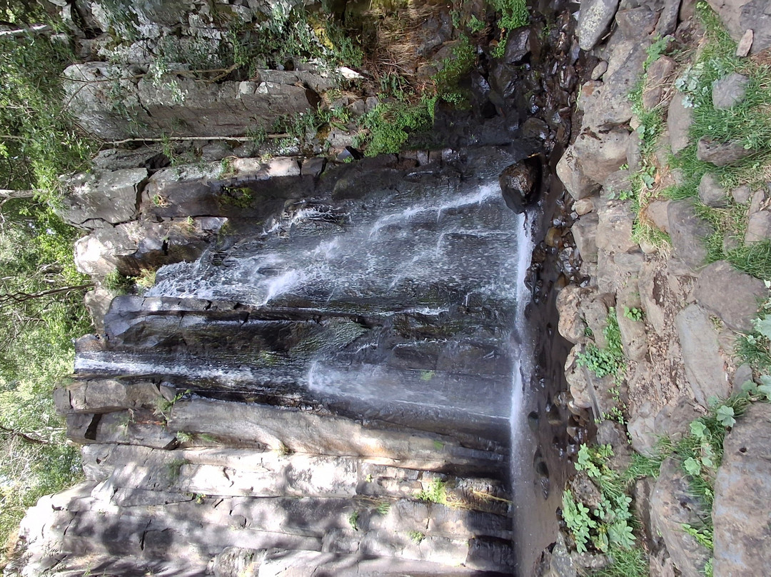 Cascade de la Terrisse-Allanche必去景点