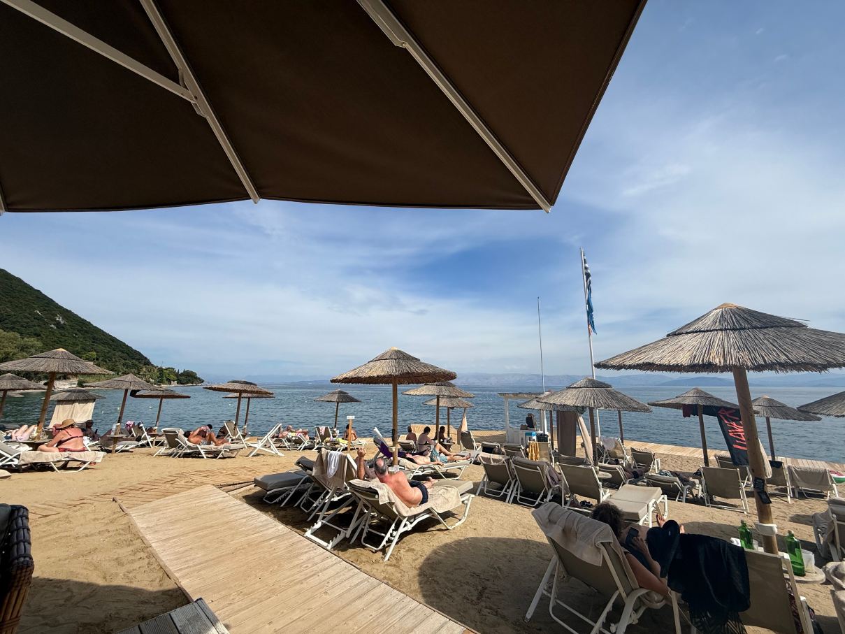 MarBella, Mar-Bella 集合-旅行者