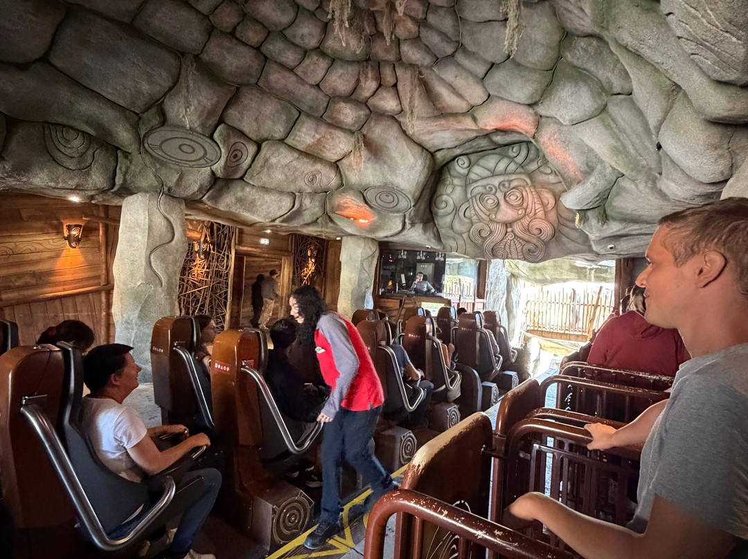 Parc Asterix-普拉伊必去景点
