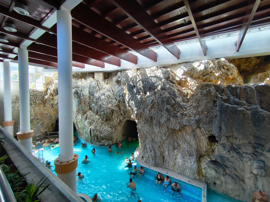 Cave Bath of Miskolctapolca-米什科尔茨必去景点
